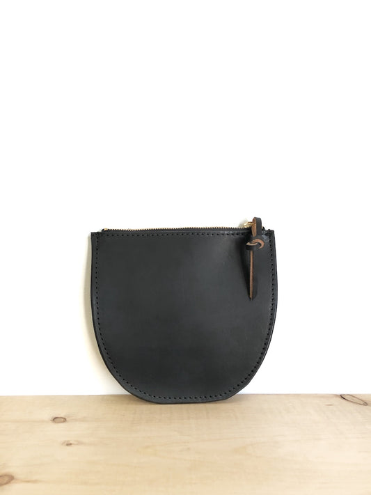 Black vegetable tanned minimalist clutch