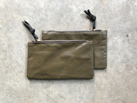 The Kiki Carry- Olive